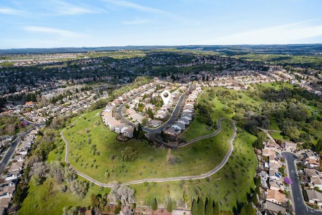 4551 Scenic Dr, Rocklin, CA 95765