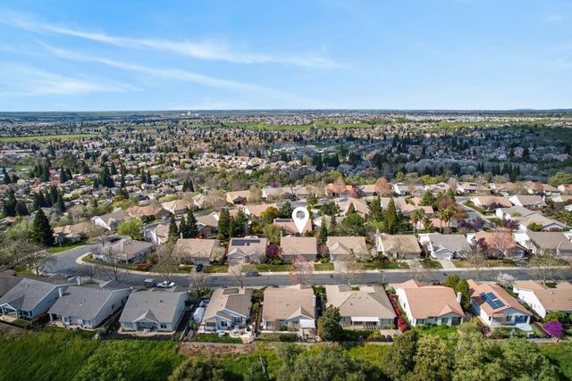 4551 Scenic Dr, Rocklin, CA 95765