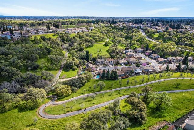 4551 Scenic Dr, Rocklin, CA 95765