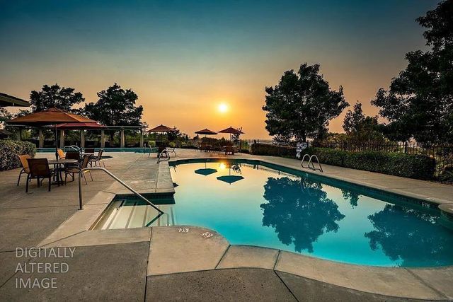 4551 Scenic Dr, Rocklin, CA 95765