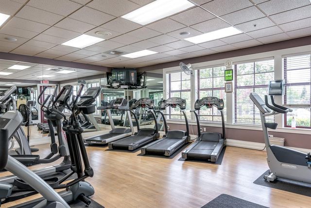 4551 Scenic Dr, Rocklin, CA 95765