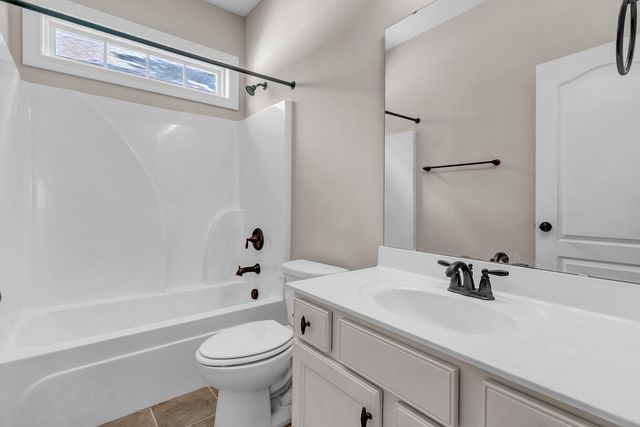 5413 Clairmont Lane, North Charleston, SC 29420
