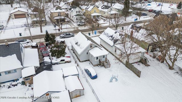 1415 New York Avenue, Lansing, MI 48906