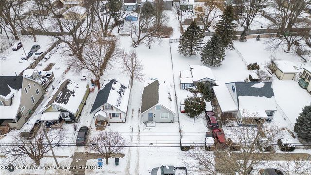 1415 New York Avenue, Lansing, MI 48906