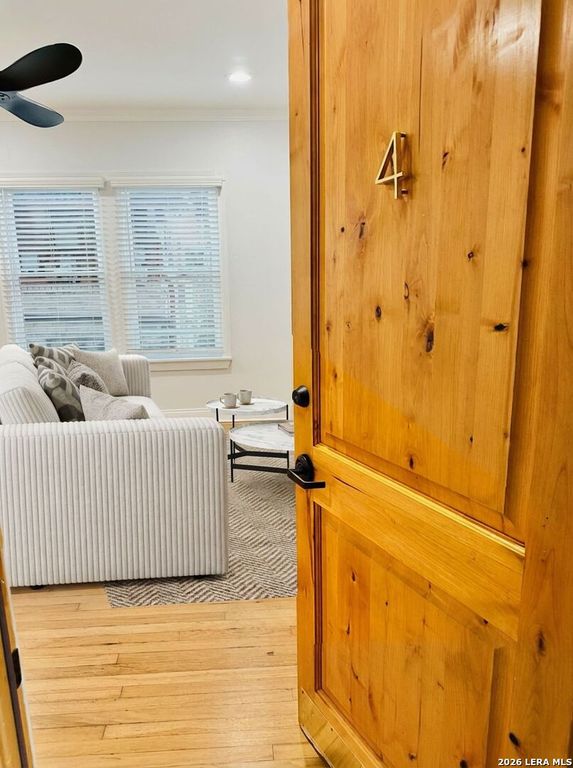 525 Mission St Apt 4, San Antonio, TX 78210