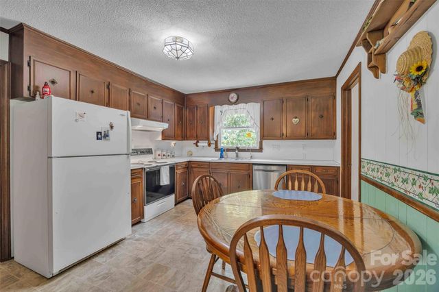 137 Proust Road, Statesville, NC 28625