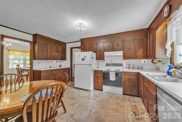 137 Proust Road, Statesville, NC 28625