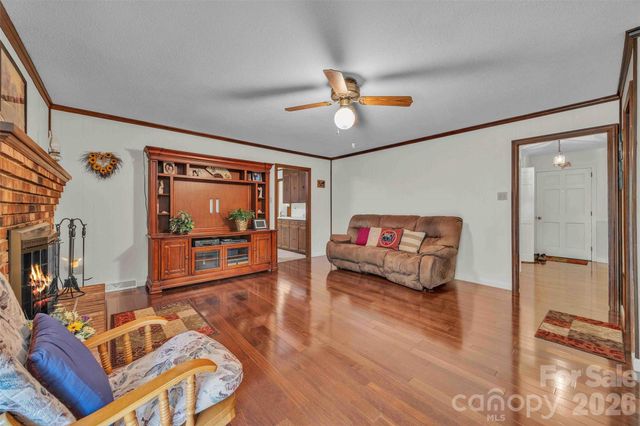 137 Proust Road, Statesville, NC 28625