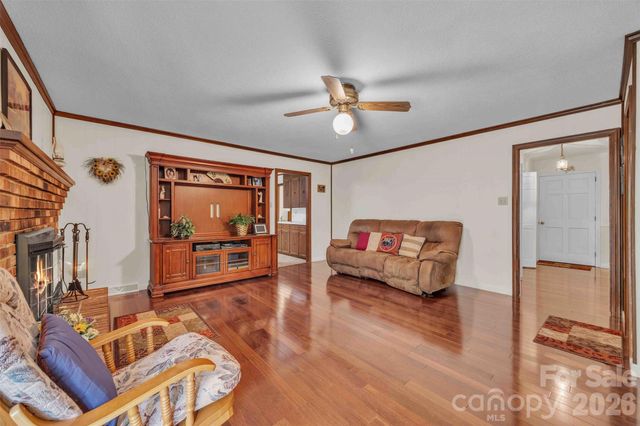 137 Proust Road, Statesville, NC 28625