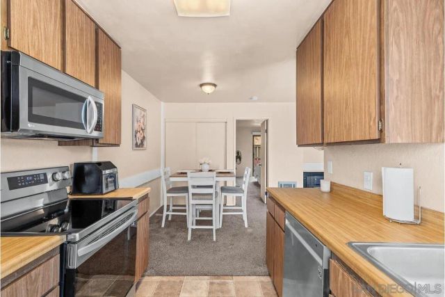 10332 Caminito Aralia 109, San Diego, CA 92131