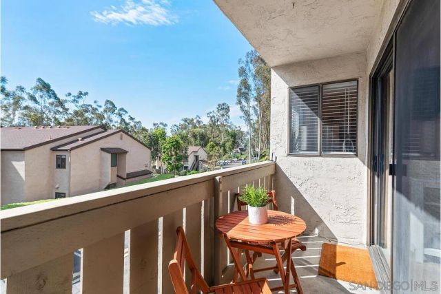 10332 Caminito Aralia 109, San Diego, CA 92131