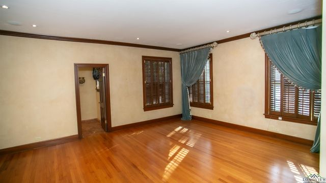 606 W Pinecrest, Marshall, TX 75670
