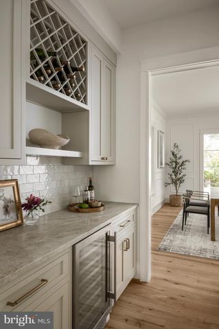 502 N JACKSON ST, Arlington, VA 22201