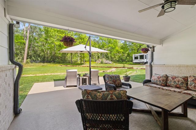 33210 Walnut Crossing, Magnolia, TX 77355