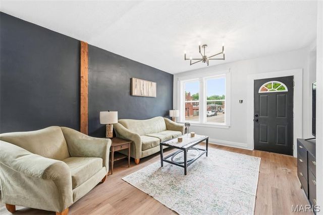 3662 Minnesota Avenue, St Louis, MO 63118