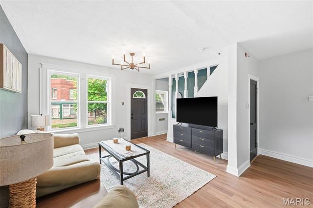 3662 Minnesota Avenue, St Louis, MO 63118