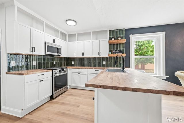 3662 Minnesota Avenue, St Louis, MO 63118