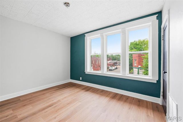3662 Minnesota Avenue, St Louis, MO 63118