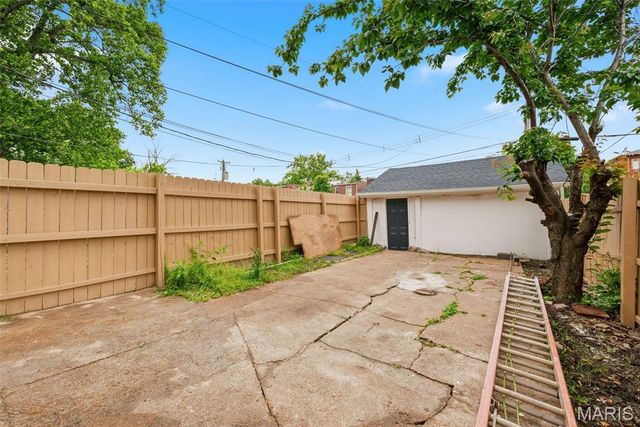 3662 Minnesota Avenue, St Louis, MO 63118