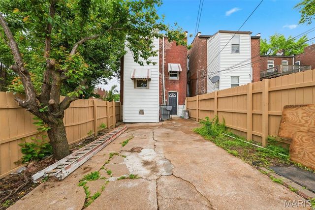 3662 Minnesota Avenue, St Louis, MO 63118
