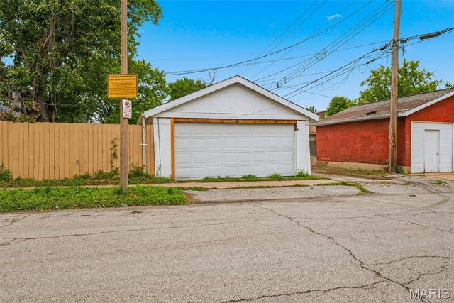 3662 Minnesota Avenue, St Louis, MO 63118