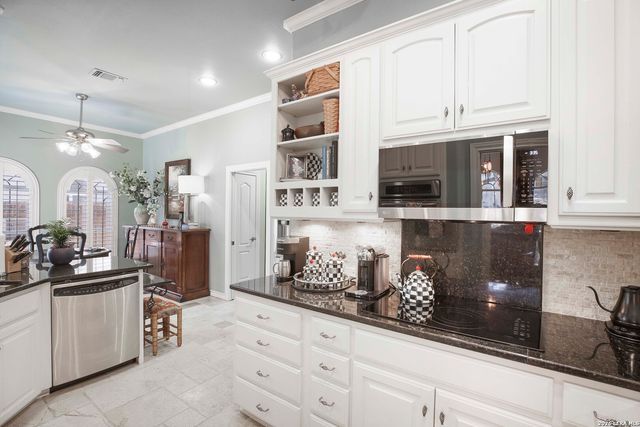 2230 Blackoak Bend, San Antonio, TX 78248