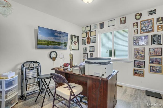 15575 Fox Plains Drive, Florissant, MO 63034