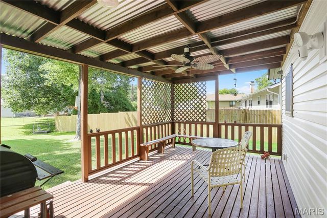 15575 Fox Plains Drive, Florissant, MO 63034
