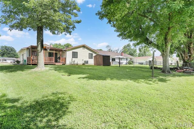 15575 Fox Plains Drive, Florissant, MO 63034