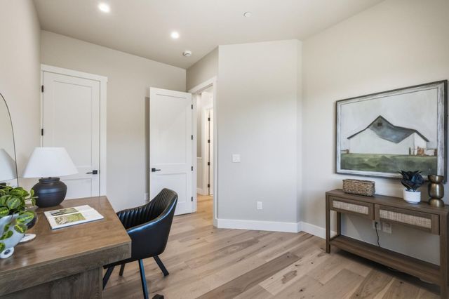230 Fern Rock Way, Boulder Creek, CA 95006