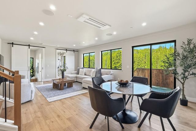 230 Fern Rock Way, Boulder Creek, CA 95006