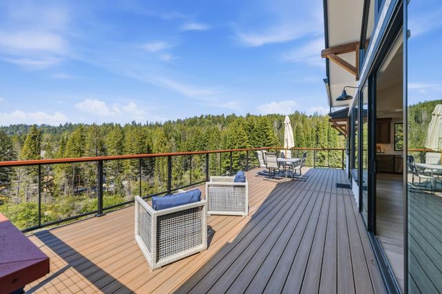 230 Fern Rock Way, Boulder Creek, CA 95006