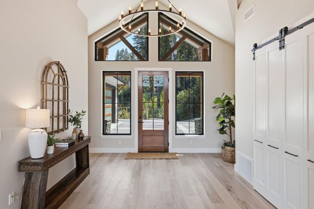 230 Fern Rock Way, Boulder Creek, CA 95006