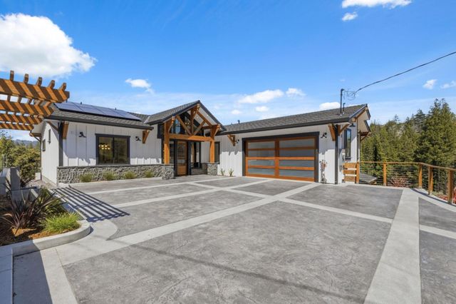 230 Fern Rock Way, Boulder Creek, CA 95006