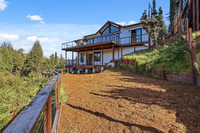 230 Fern Rock Way, Boulder Creek, CA 95006