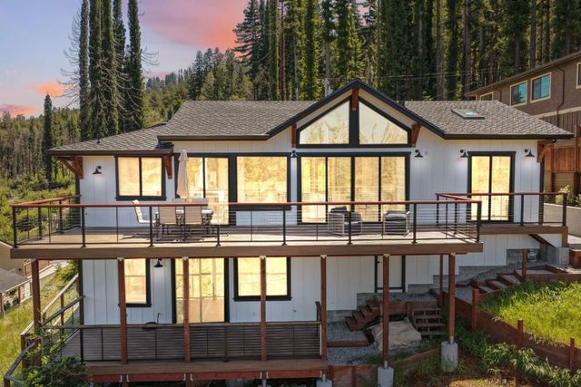 230 Fern Rock Way, Boulder Creek, CA 95006