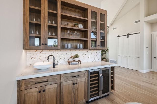 230 Fern Rock Way, Boulder Creek, CA 95006