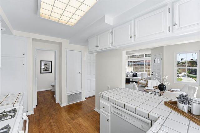 1836 W W Falmouth Avenue 11, Anaheim, CA 92801