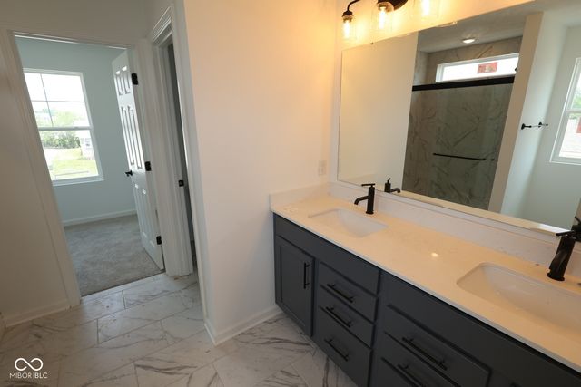 4217 Hayden Valley Drive, Bargersville, IN 46106