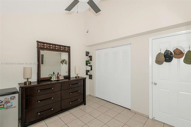 12025 SW 18th St 11-47, Miami, FL 33175