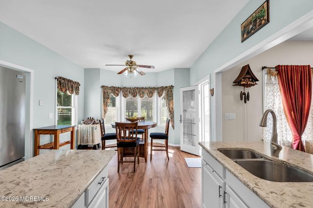 6 Johnny Drive, Farmingdale, NJ 07727