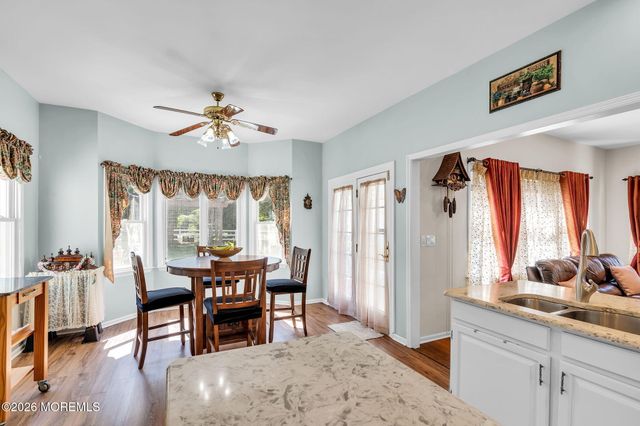 6 Johnny Drive, Farmingdale, NJ 07727