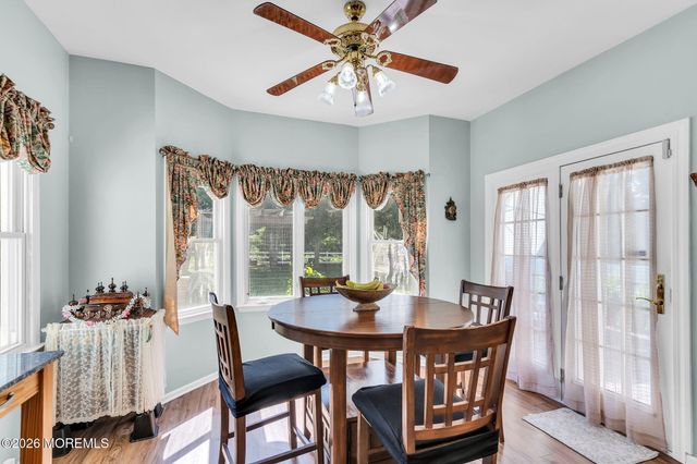 6 Johnny Drive, Farmingdale, NJ 07727
