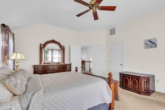 6 Johnny Drive, Farmingdale, NJ 07727