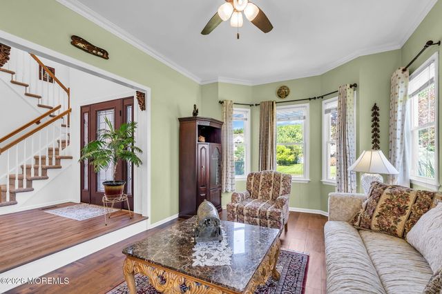 6 Johnny Drive, Farmingdale, NJ 07727