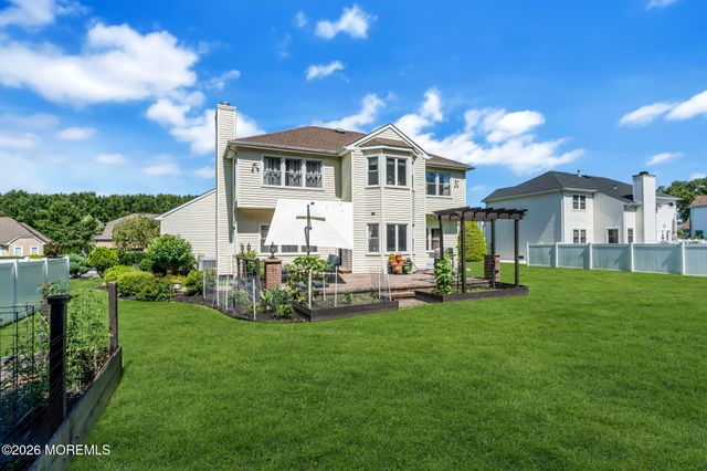 6 Johnny Drive, Farmingdale, NJ 07727