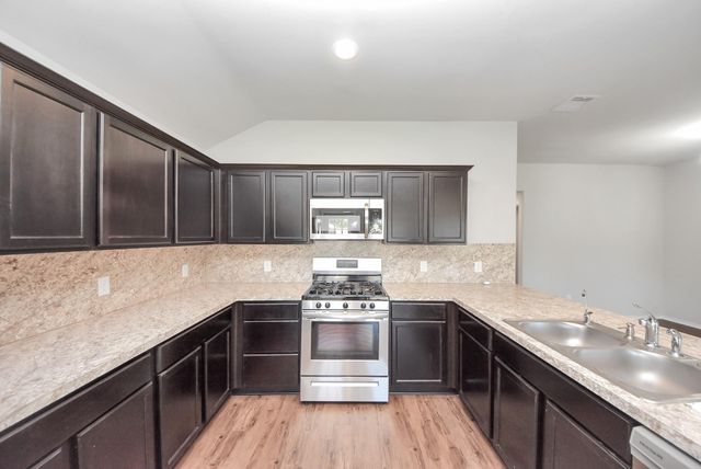 5616 Rainflower Terrace Lane, Spring, TX 77389