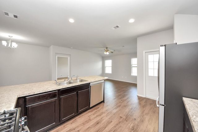 5616 Rainflower Terrace Lane, Spring, TX 77389