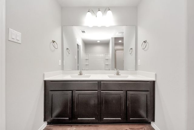 5616 Rainflower Terrace Lane, Spring, TX 77389