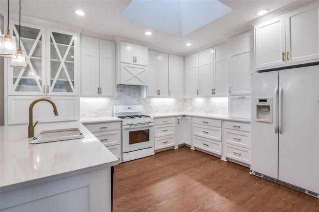 6027 High Court Place, Dallas, TX 75254